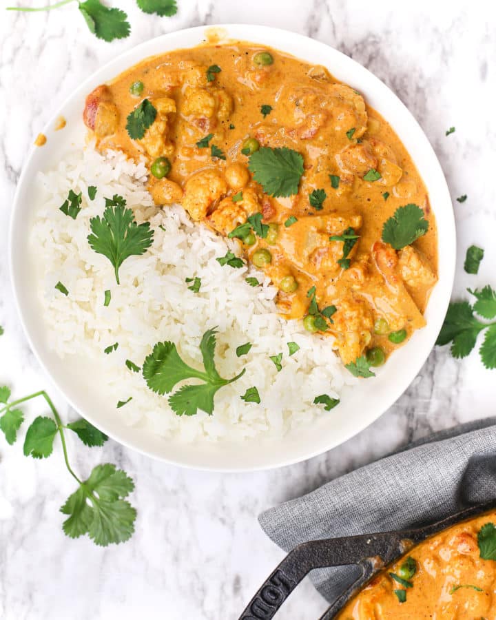 Vegan Cauliflower Curry – Mess in the Kitchen